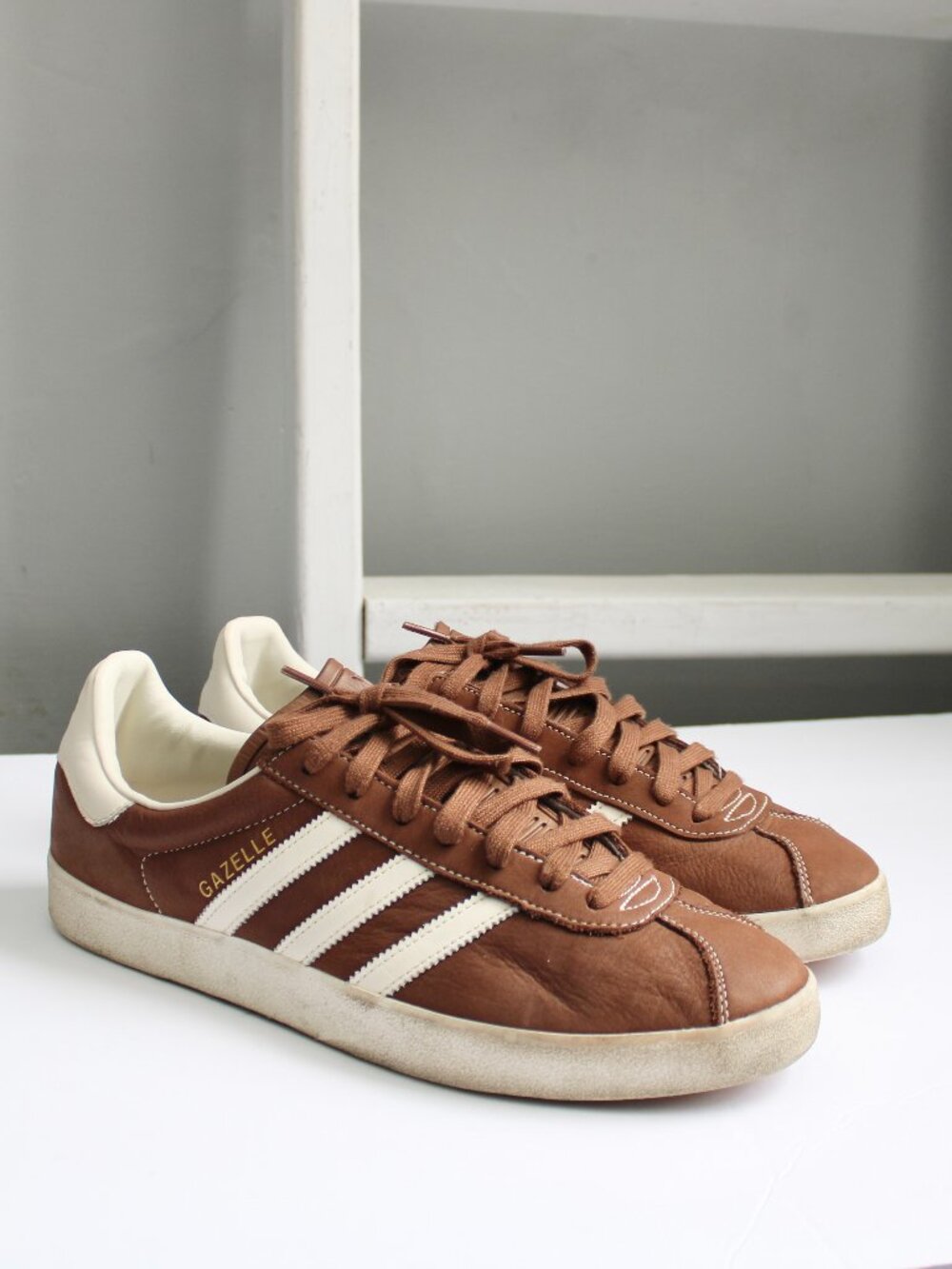 Adidas GAZELLE 85 Brown Cream Sneakers IG5005 Men's Size 12 - Picture 2 of 6